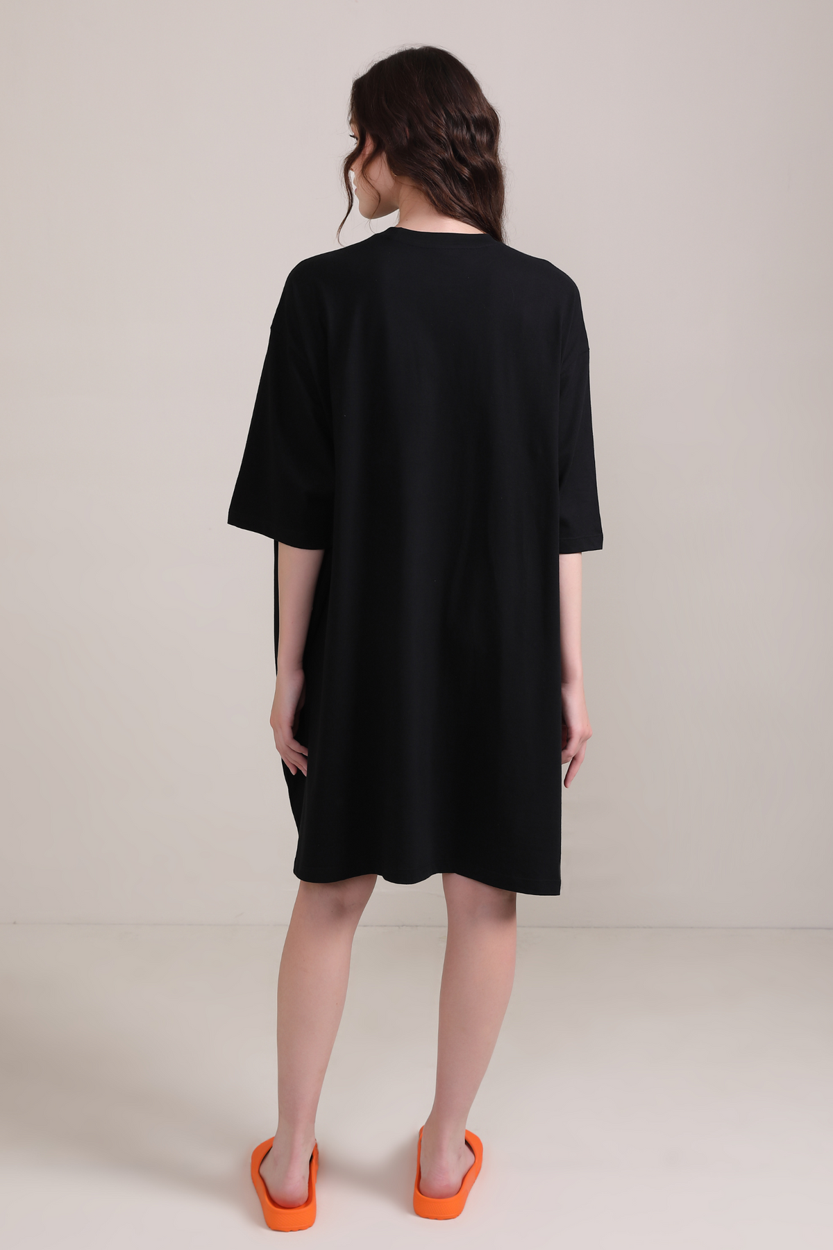 Oversized Pocket Tee-Black