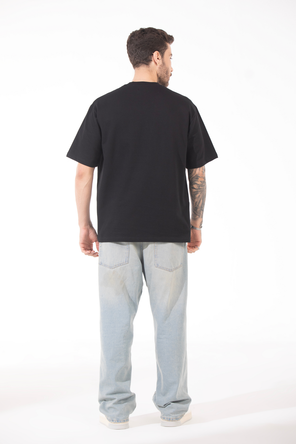 Bold Black- Oversized T-Shirt