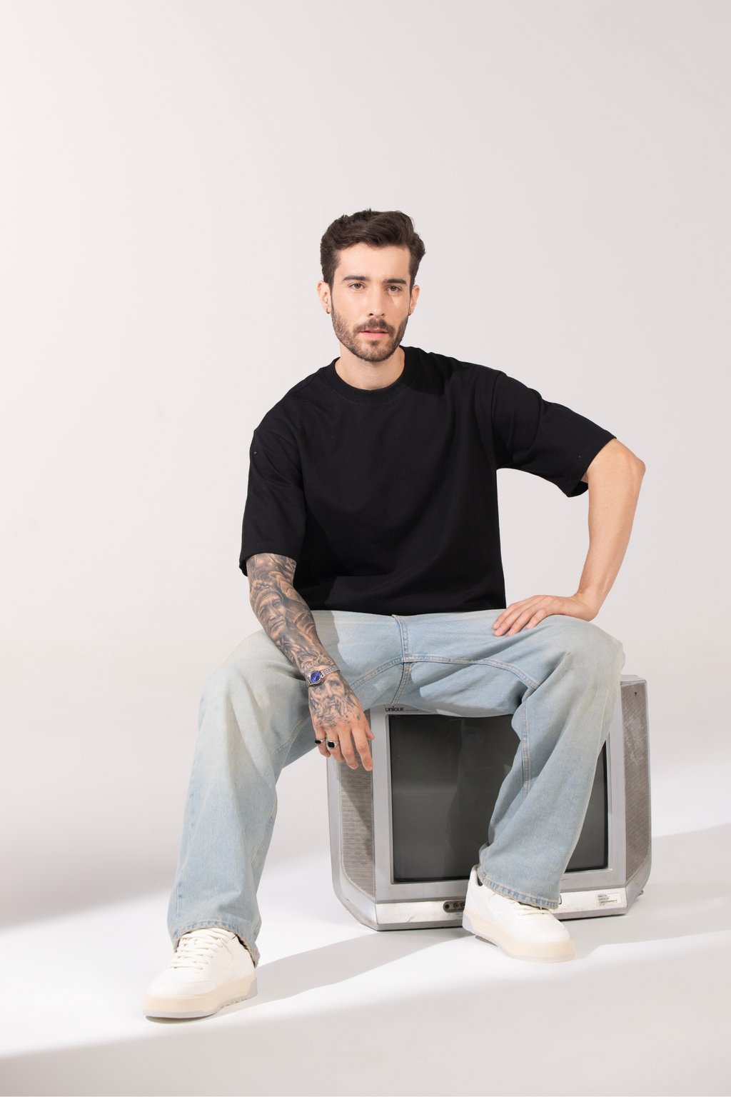 Bold Black- Oversized T-Shirt