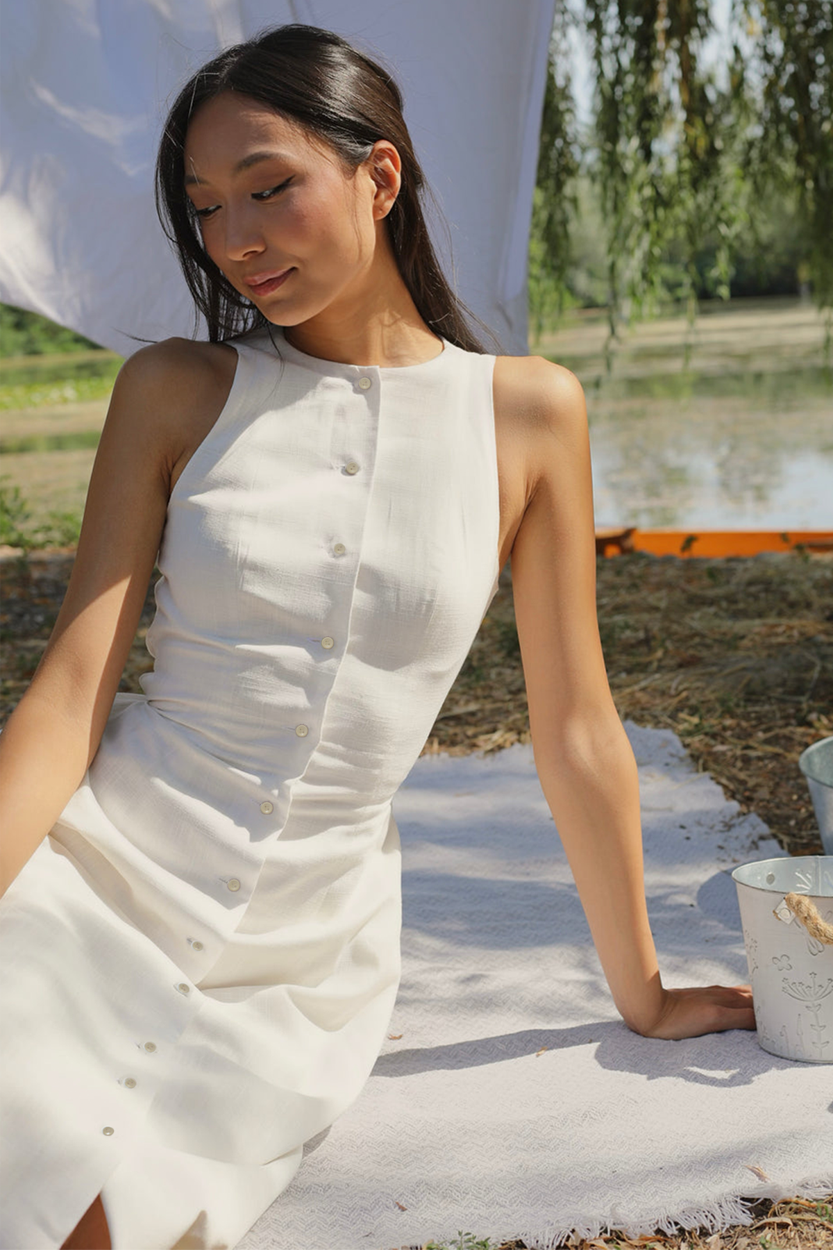 Jeany Shirt Dress : White