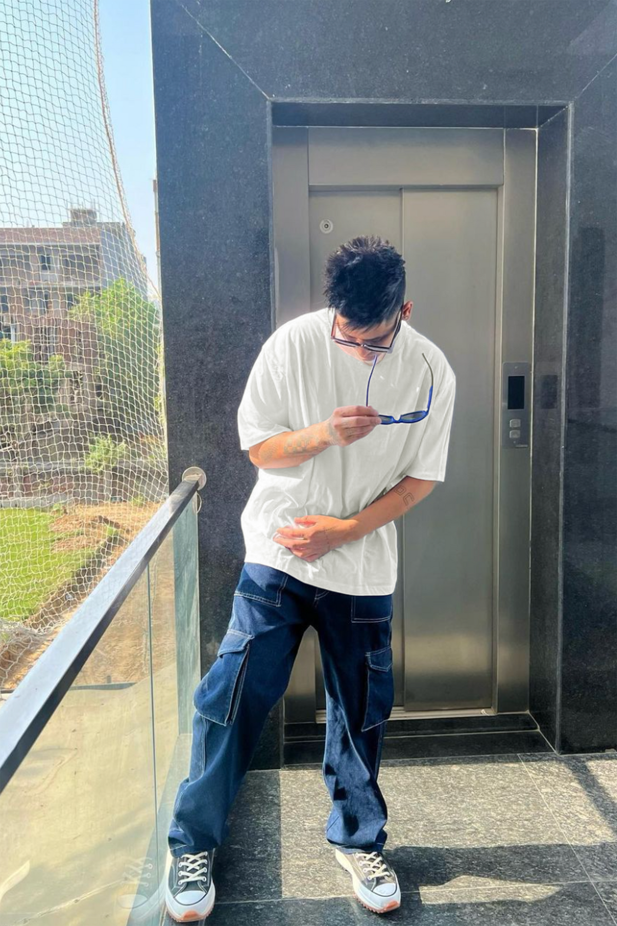 Off White- Oversized T-Shirt
